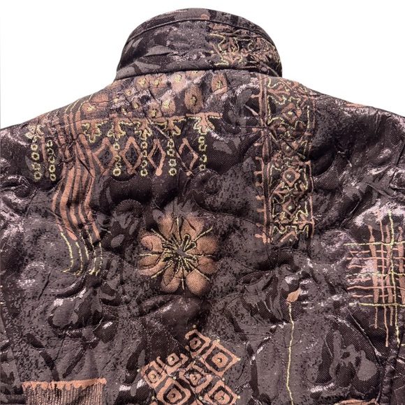 Chico’s Jacquard Quilted Vest Brown Metallic Pattern Zip Front Size 0 XS - Picture 6 of 14